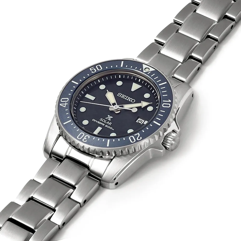 Seiko Prospex Diver's 200m Solar Mens Watch SNE569P1